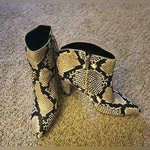 MARC FISHER LDT BOOTIE